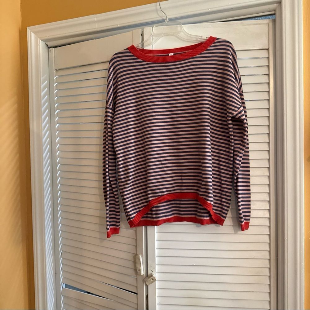 Source Unknown gray and pink Striped Sweater